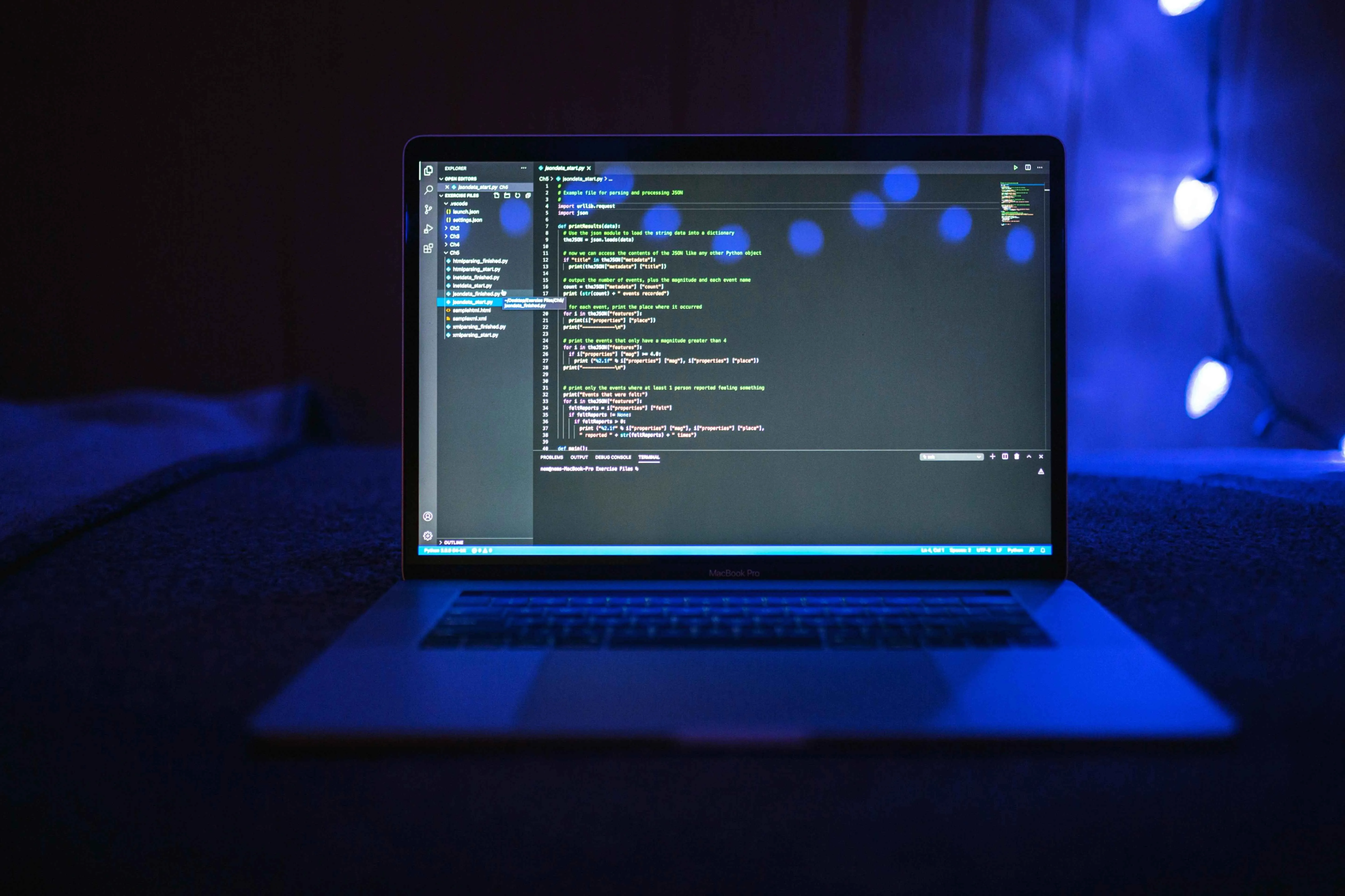 PHP & Laravel